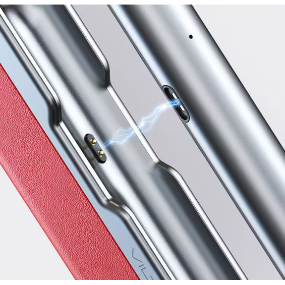 Aspire Wireless Pod Mod şarj bağlantı noktası yakın çekim, gümüş metalik ve kırmızı detay.